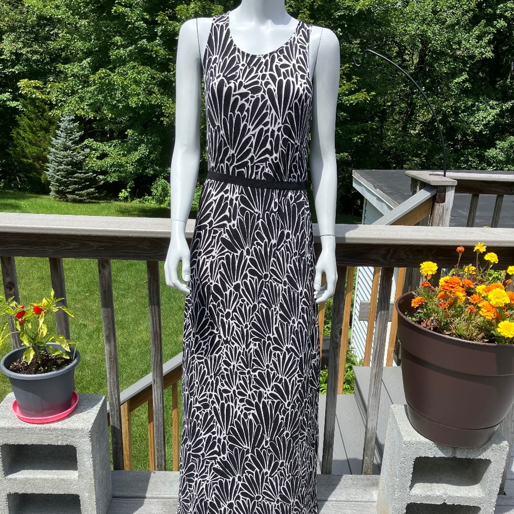 Loft maxi dress, black and white floral pattern